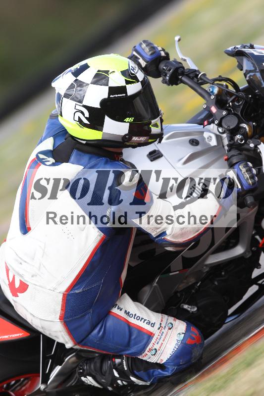 Archiv-2025/05 14.04.2025 Plüss Moto Sport ADR/Freies Fahren/63